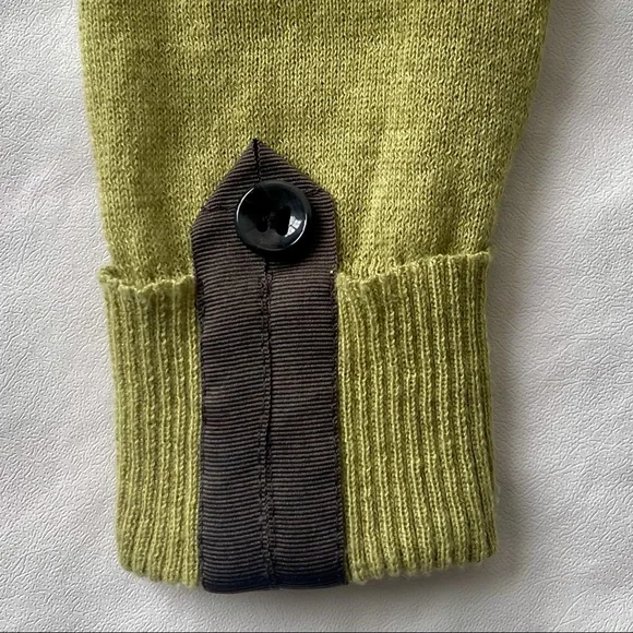 CAbi Green Knit Button Front Long Sleeve Cardigan w/Hood & Tulip Hem M (Women’s) - Picture 3 of 10